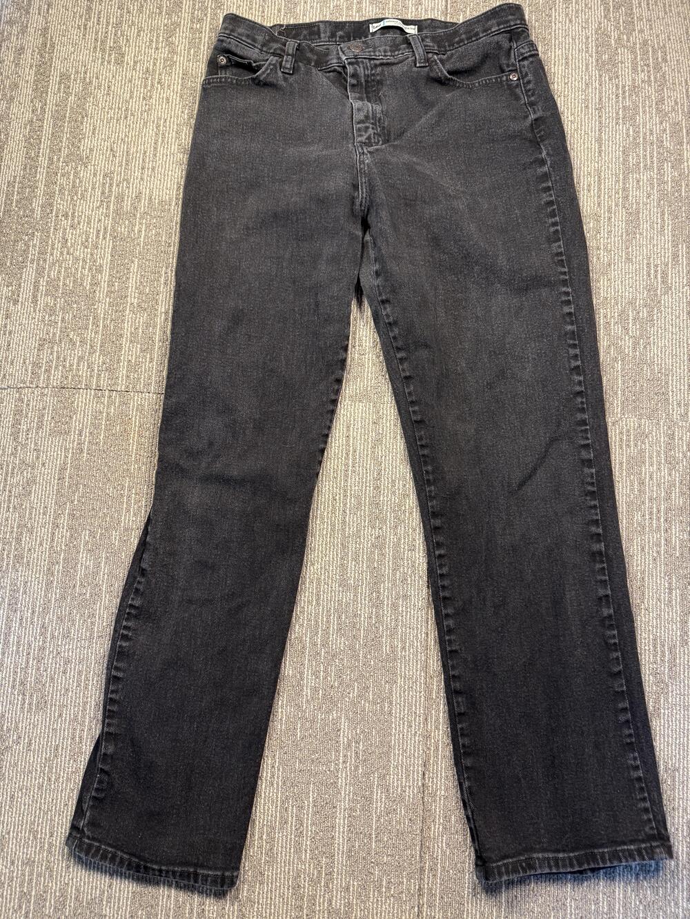 Lee Jeans Womens 10 Gray Charcoal Wash High Rise Relaxed Straight Stretch Denim